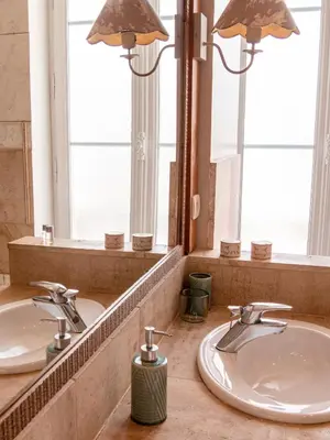 Salle de bains dans l'établissement Clos Saint-Martin