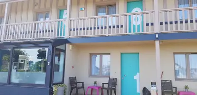 Balcon ou terrasse dans l'établissement Hôtel L'ideal le Mountbatten