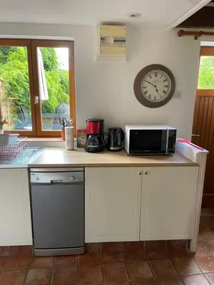 Cuisine ou kitchenette dans l'établissement La Cahudiere