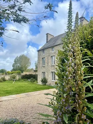 Jardin de l'établissement La Maison Gervaiserie & Spa
