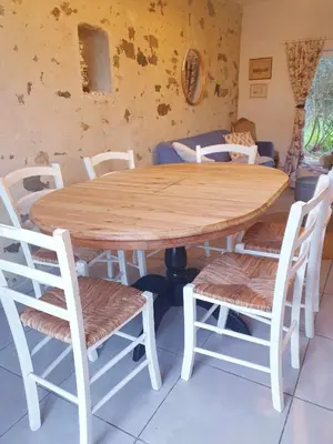 Coin salon dans l'établissement Gîte du Clos Giot
