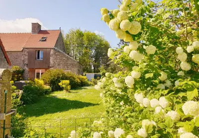 Jardin de l'établissement Gîte du Clos Giot