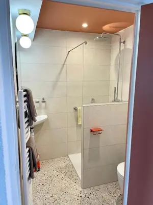 Salle de bains dans l'établissement La Gervaiserie - 300m de la plage