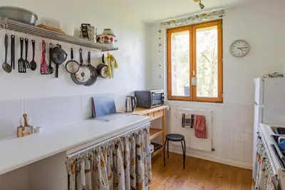Cuisine ou kitchenette dans l'établissement Normandy Inn