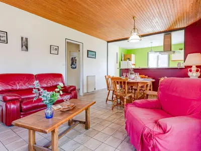 Coin salon dans l'établissement Holiday Home Colibri by Interhome