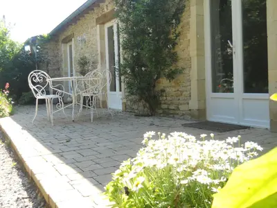 Jardin de l'établissement Chambres d'Hôtes La Gloriette