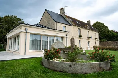 Jardin de l'établissement Le Clos des Courtines - Meuvaines