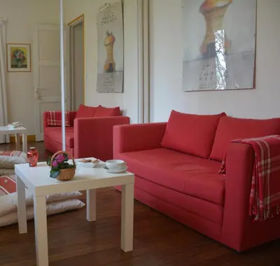 Coin salon dans l'établissement Gîte La Bertichère
