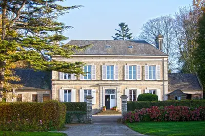 Jardin de l'établissement La Fresnée chambres d'hôtes