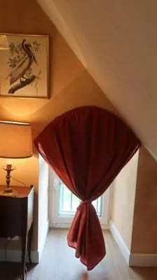 Coin salon dans l'établissement La Vieille Foulonnière : Chambres d'hôtes & Permaculture