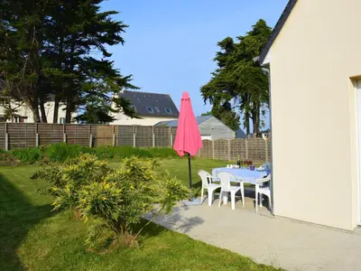 Jardin de l'établissement Denneville Coastal Escape with garden