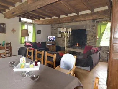 Coin salon dans l'établissement Peaceful Countryside Home