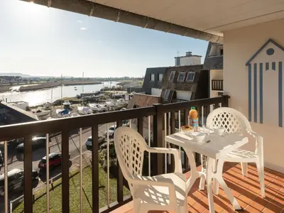 Balcon ou terrasse dans l'établissement Apartment Cap Cabourg-19 by Interhome