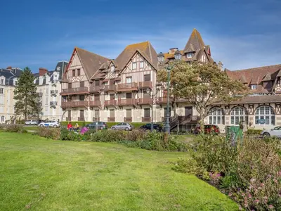 Jardin de l'établissement Apartment Le Normandie Home by Interhome