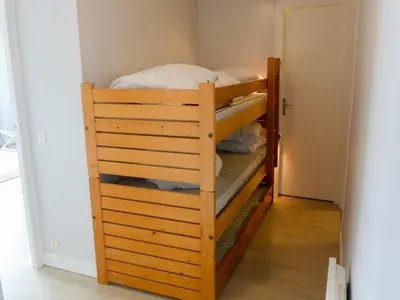 Un ou plusieurs lits dans un hébergement de l'établissement Apartment Isabelle-1 by Interhome