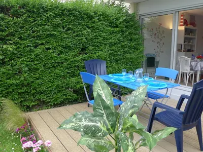 Jardin de l'établissement Apartment Le Garden-1 by Interhome