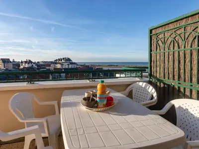 Balcon ou terrasse dans l'établissement Apartment La Presqu'île-7 by Interhome