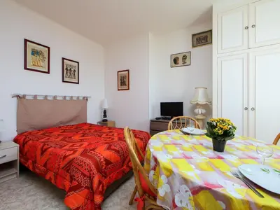 Un ou plusieurs lits dans un hébergement de l'établissement Apartment Le Caneton-3 by Interhome