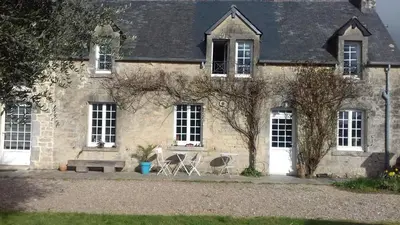 Jardin de l'établissement LA ROUGIE 60 impasse de la lamberterie 50700 Yvetot bocage
