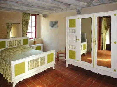 Un ou plusieurs lits dans un hébergement de l'établissement Country house on a beautiful medieval estate