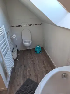 Salle de bains dans l'établissement Maison de la Grève