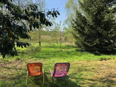 Jardin de l'établissement Maison d'hôtes l'Angevinière, chambre des Anges proche Mont-Saint-Michel