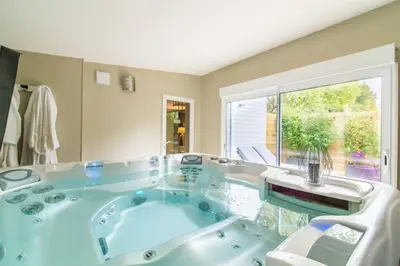 Plan de l'établissement Magnifique Suite avec Jacuzzi privatif