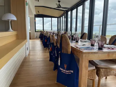Coin salon dans l'établissement Le Relais des Iles
