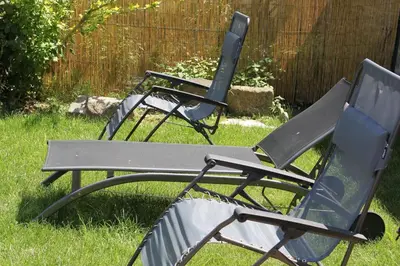 Jardin de l'établissement Au Mont Chez Nous # Jacuzzi & Sauna #