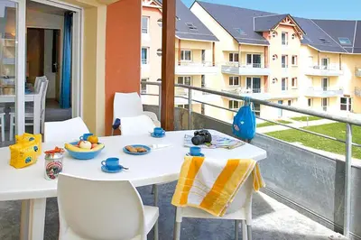 Balcon ou terrasse dans l'établissement Apartment in Grandcamp for 4 Person