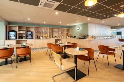Boissons dans l'établissement Sure Hotel by Best Western Caen Memorial