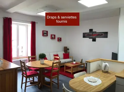 Coin salon dans l'établissement APPT 1.5KM PLAGES DU DÉBARQUEMENT