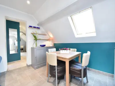 Cuisine ou kitchenette dans l'établissement Sea View Stay in Quinéville