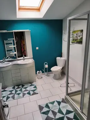 Salle de bains dans l'établissement B&B Chambres d'hôtes Ferme Mahyas