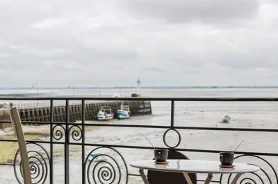 Vue sur la rivière ou le fleuve situé(e) à proximité de l'appartement