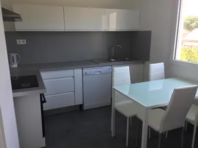Cuisine ou kitchenette dans l'établissement maison proche du Mont Saint Michel