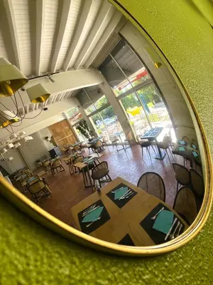 Restaurant ou autre lieu de restauration dans l'établissement Le Relais Du Roy
