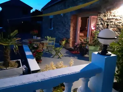 Jardin de l'établissement Les Suites de Véronique, chez Véronique Olive