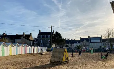 Aire de jeux pour enfants de l'établissement A deux pas d'la mer