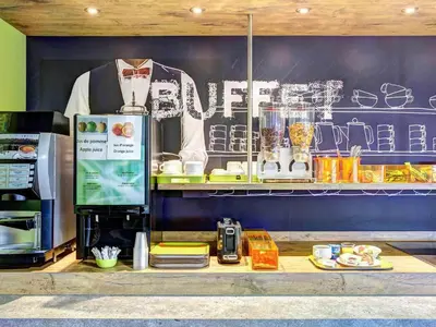 Boissons dans l'établissement ibis budget Caen Hérouville