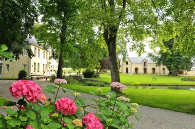 Jardin de l'établissement Château de Bellefontaine - Teritoria