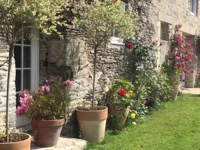 Jardin de l'établissement Chez Thomas 7 Route du Monde Ancien