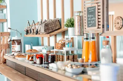 Nourriture dans l'hôtel ou à proximité