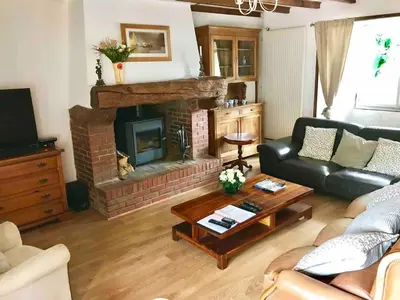 Coin salon dans l'établissement Sleeps14- 5Acres- PetFriendly- NearToNormandyCoast