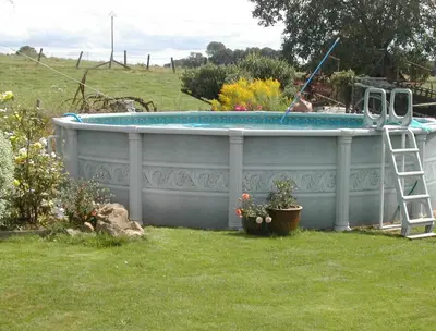 Piscine de l'établissement Le Jardin B&B ou située à proximité
