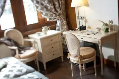 Coin salon dans l'établissement Auberge Saint Pierre