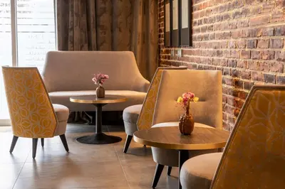Coin salon dans l'établissement Best Western Royal Hotel Caen