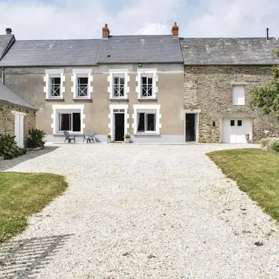 Pet Friendly Home In Aurseulles