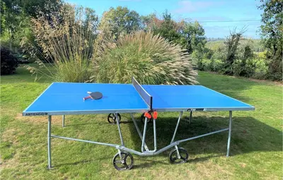 Tennis de table au sein de l'établissement Gorgeous Home In St Pierre Langers ou à proximité
