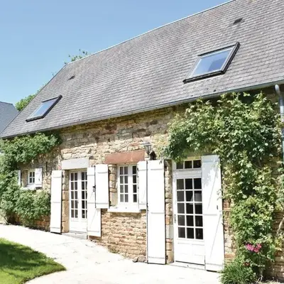 Gorgeous Home In St Pierre Langers